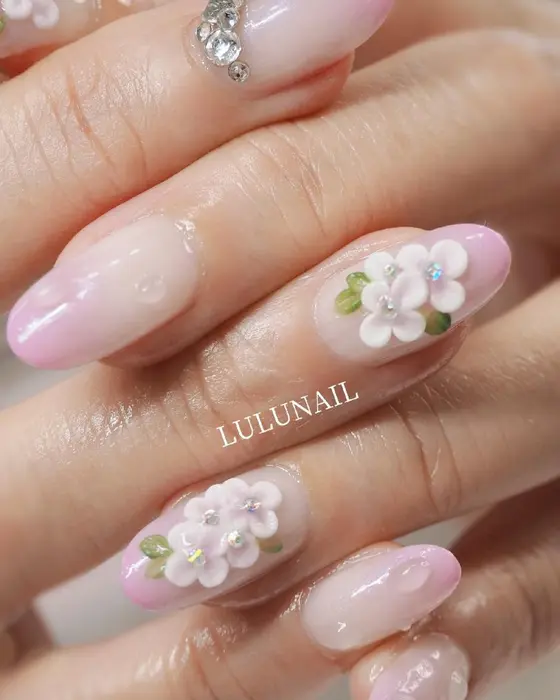 3dネイルで作った紫陽花ネイル Lulu Nail所属 ルルネイル Natsumiのネイルデザイン ミニモ