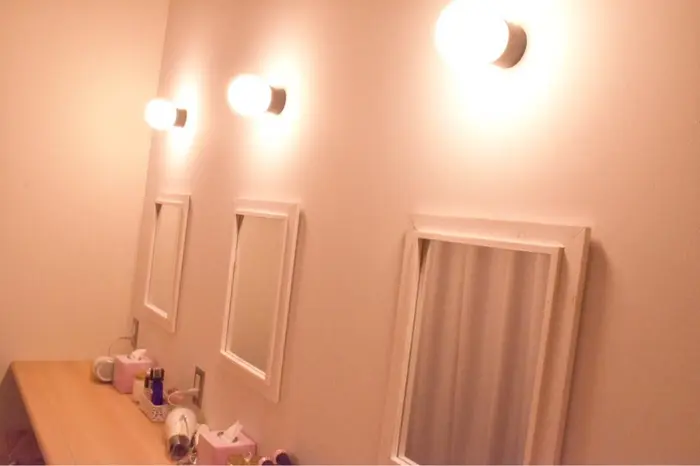 メイク直しはこちらのパウダールームをご利用下さい Accueil恵比寿店所属 肌質改善専門店 三枝由里奈のエステ リラクカタログ ミニモ