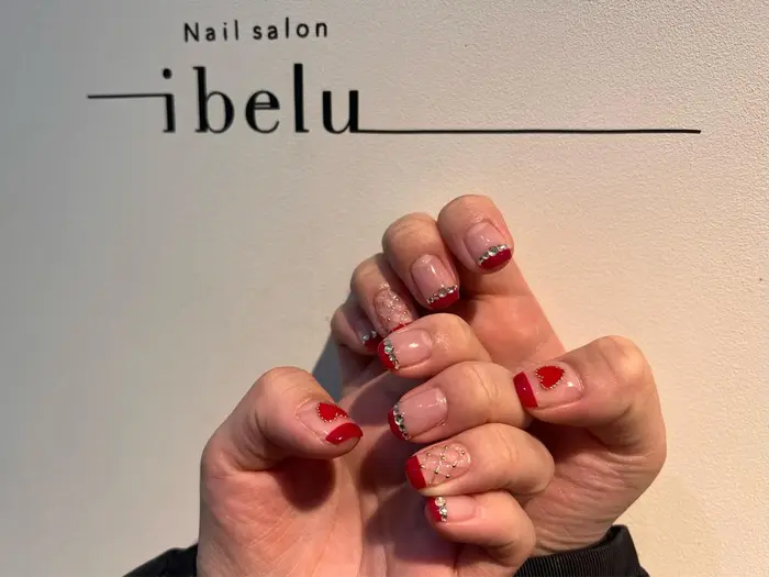 つけ放題アートコース フレンチネイル Nail Salon Ibelu京橋店所属 Nail Ibelu 光尾星南のネイル デザイン ミニモ