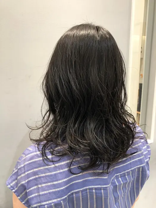 さらさら直毛なお客様もおしゃれなニュアンスパーマ
をかければ朝がとっ...