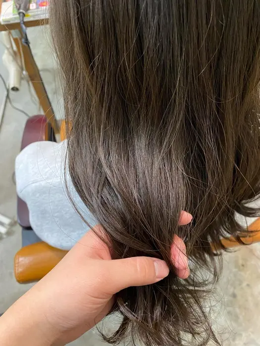 カラー トリートメント グレージュ Trip香椎所属 赤波江 星羅のヘアカタログ ミニモ