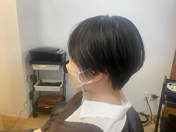 カットのみで動きのあるショートスタイルを作りました Laranje本通り所属 塚川 輝莉花のヘアカタログ ミニモ