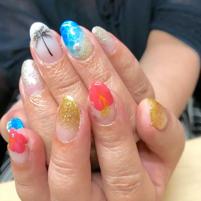 ハイビスカスネイル 水面ネイル パームツリー Ko A E Nail所属 K Oのネイルデザイン ミニモ