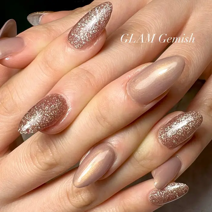 秋色ワンカラーネイル Glam Gemish所属 藤崎 恵梨香のネイルデザイン ミニモ