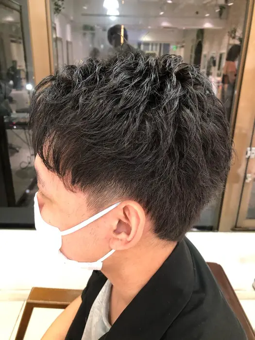 ワンポイントツーブロックで爽やかショート Forte 表参道所属 メンズカット 松本大樹のヘアカタログ ミニモ
