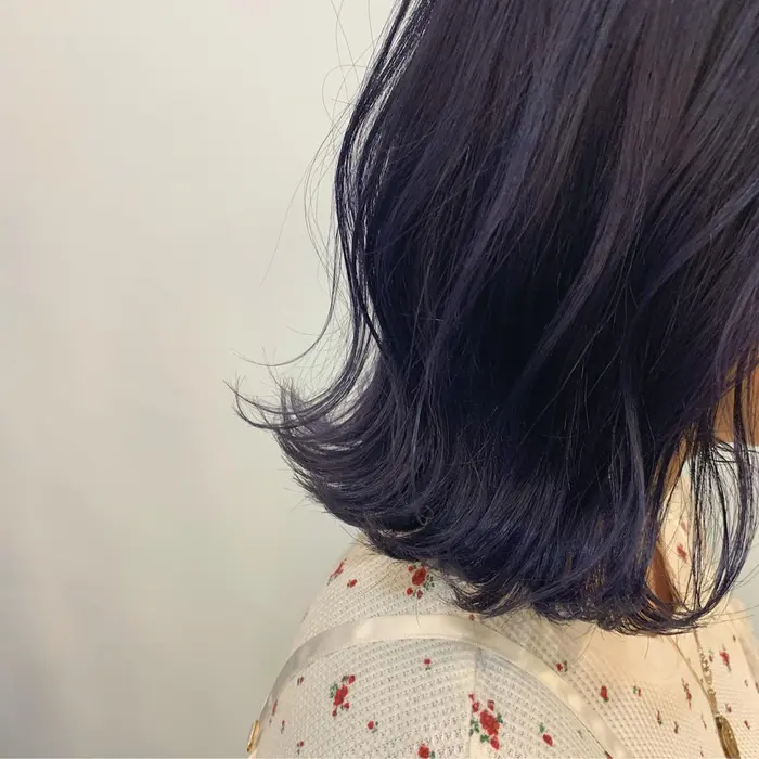 アッシュベースのヴァイオレット 外ハネ重めボブスタイル Daisy所属 ちぢわ ゆきのヘアカタログ ミニモ アッシュベースのヴァイオレット 外ハネ重めボブスタイル Daisy所属 ちぢわ ゆきのヘアカタログ ミニモ