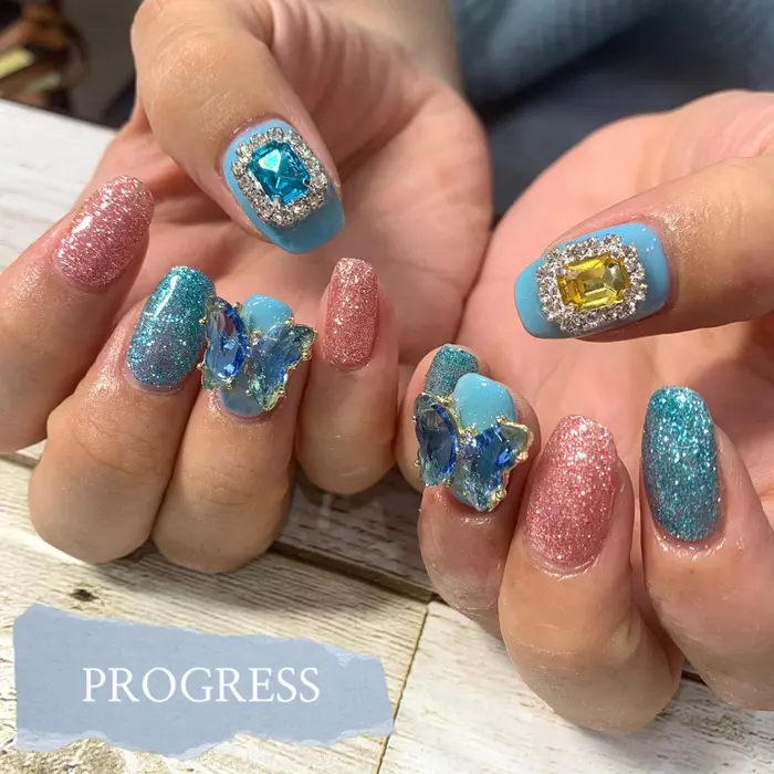 Progress龍ヶ崎店所属 藤ヶ崎 麻友のネイルデザイン ミニモ
