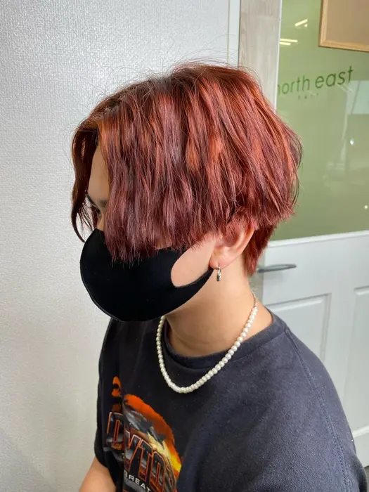 レッドブラウンカラー 襟足を刈り上げないメンズスタイル流行ってます Unsome Lille所属 たかとり にいなのヘア カタログ ミニモ