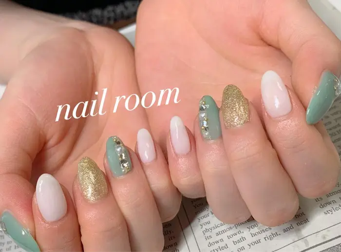 定額コース4980円 Nail Room所属 ネイルルーム 佐藤のネイルデザイン ミニモ