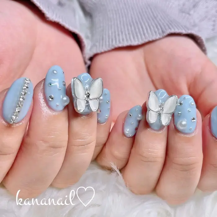 蝶々ネイル ちょうちょネイル 推しネイル 可愛いネイル ボリュームコース Angelaurakananail所属 Kananail Angelauraのネイルデザイン ミニモ
