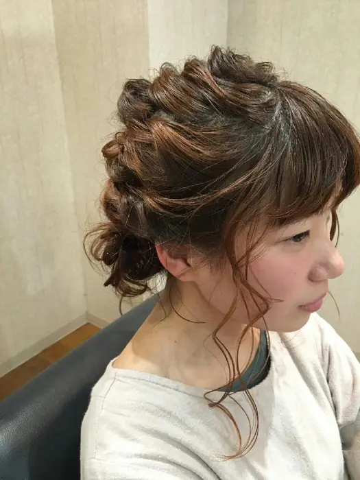 忘年会のゆるっと可愛いアレンジ Hair Room Grin所属 Sakai Yukoのヘアカタログ ミニモ