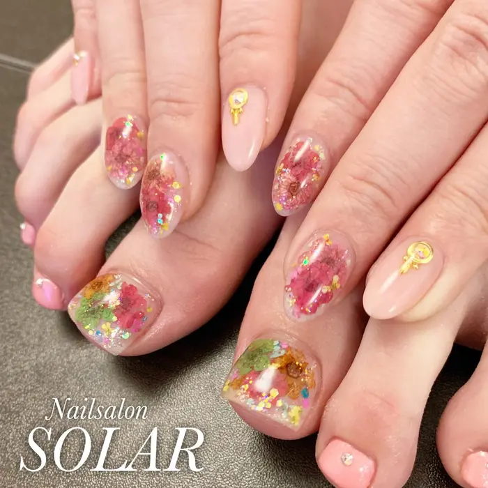 ハンドフットお揃いネイル Nailsalon Solar所属 諸星 奈々のネイルデザイン ミニモ
