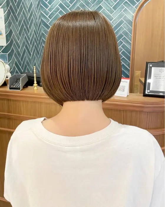 後ろ姿美人ボブ Lond Profil 浦和 ロンド プロフィール 所属 蒲生 優のヘアカタログ ミニモ