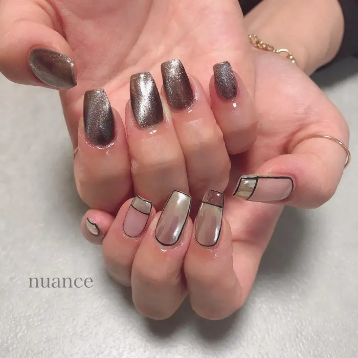 ニュアンスネイル ニュアンス 黒ネイル 囲みネイル マグネットネイル スクエアネイル Chamnail所属 韓国ネイル ニュアンスネイル華の ネイルデザイン ミニモ