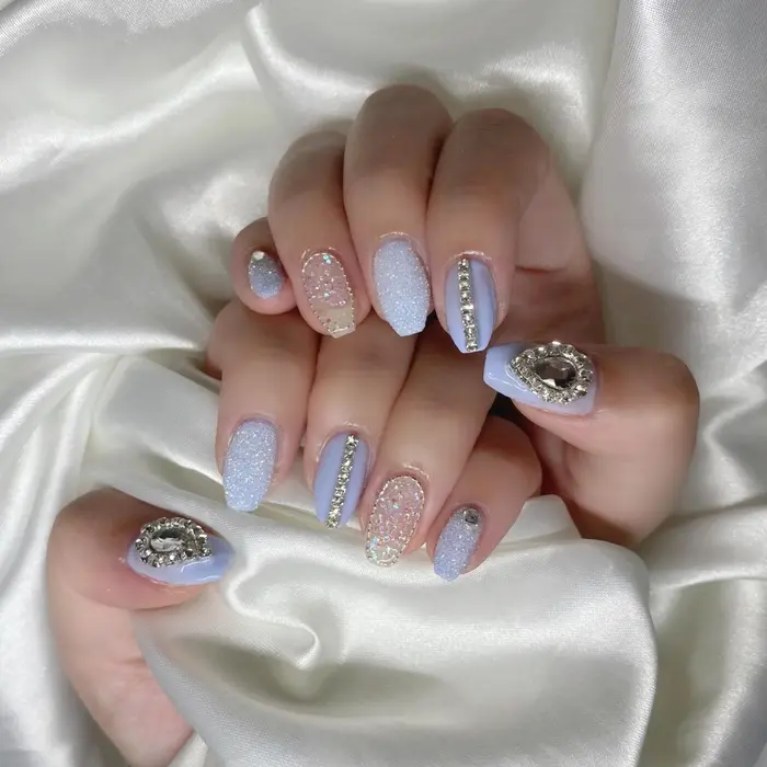 パーツ追加料金無し 韓国ネイル ヴァンクリネイル ピクシーネイル ストーン埋め尽くしネイル Pomnail所属 Pom Nail 韓国ネイル 専門店のネイルデザイン ミニモ