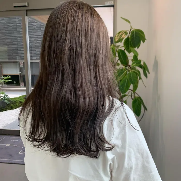 アッシュブラウン Lino 守山所属 友田 菜々のヘアカタログ ミニモ アッシュブラウン Lino 守山所属 友田 菜々のヘアカタログ ミニモ