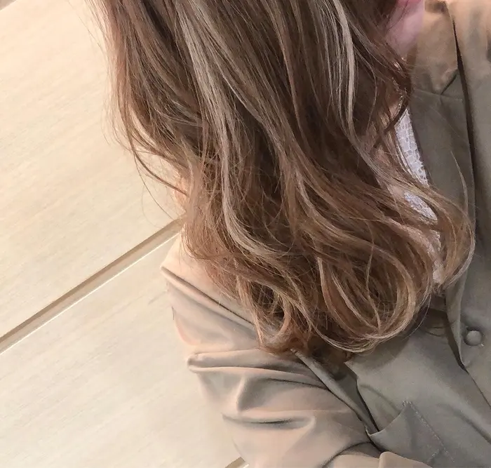 ハイライトエクステ40本 Rad By Cheri所属 シールエクステ Yuuのヘアカタログ ミニモ