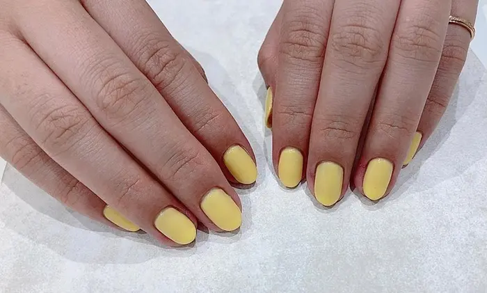 イエローネイル Branc秋田中通店所属 藤本 りかのネイルデザイン ミニモ