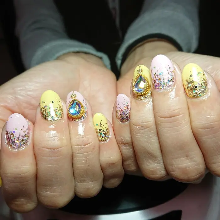 5300円 プライベートネイルサロンm Style所属 坂本 真美のネイルデザイン ミニモ