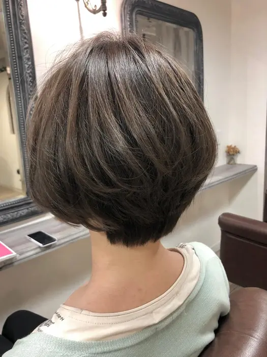 まとまり重視のショートボブ 乾かすだけでまとまる コテでふわっと Eyl エイル 所属 モテ髪美髪師 平野翔太郎のヘアカタログ ミニモ