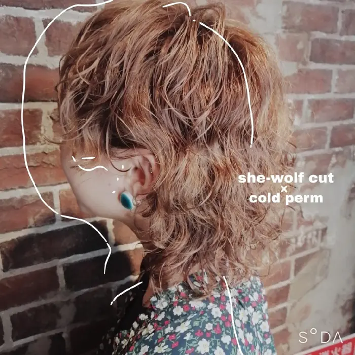 女性のウルフカット Roots北口店所属 Roots北口店 庵原のヘアカタログ ミニモ