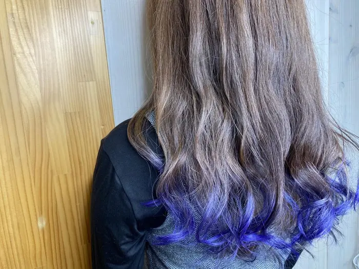 インナーカラー 裾カラー ブルー ブルーアッシュ ラベンダー Rimie 都島所属 Rimie Hairのヘアカタログ ミニモ