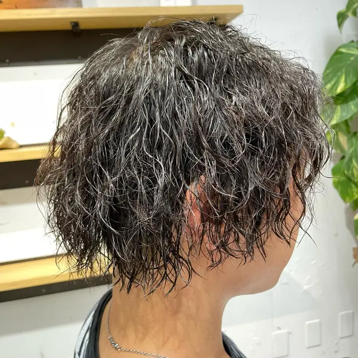 ハードめのお色気ツイストスパイラルパーマ Eight Fujisawa 藤沢店 エイト 所属 Fuku Yuのヘアカタログ ミニモ