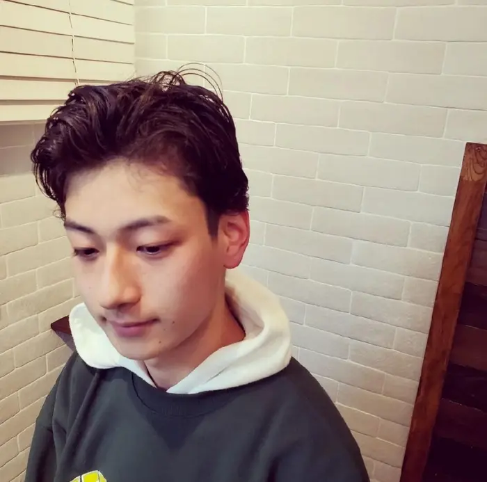 シティボーイ Men Scut 外国人風 ラフなかきあげ ジェル仕上げ Azur所属 Azur 南行徳のヘアカタログ ミニモ