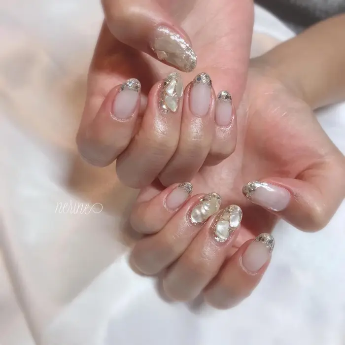 夏のネイルです 投稿また再開いたします よろしくお願い致します ねいるるーむ Nerine所属 Nailst 𝓝aomiのネイル デザイン ミニモ