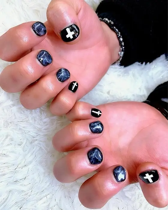 ブラックデザイン Nail Healing Salon ぴゅあlight所属 阿部 諒子のネイルデザイン ミニモ