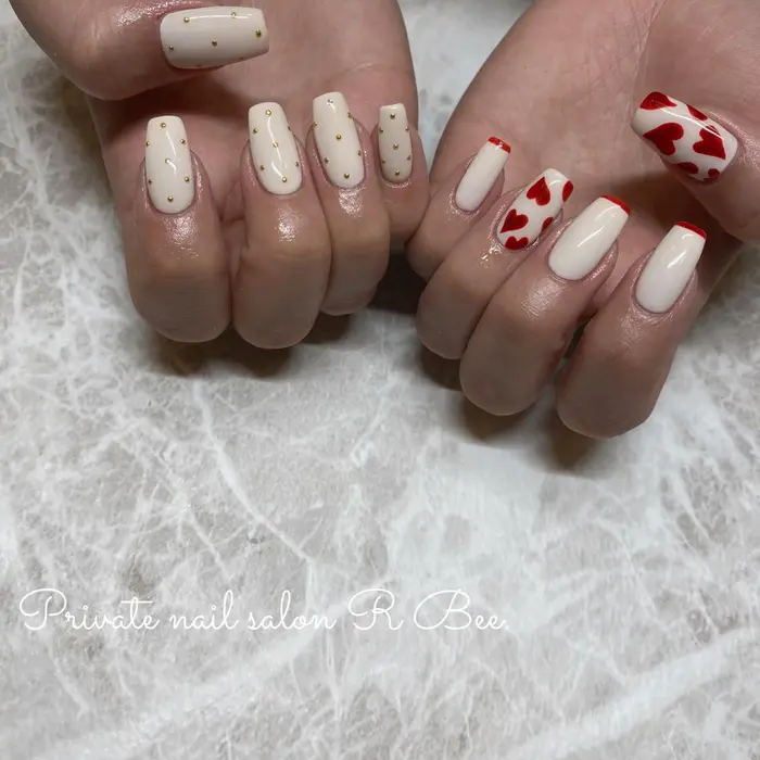 初回オフ無料 オープン記念価格持ち込みデザイン 4950 Nail Nailart 大阪ネイ Private Nail Salon R Bee 所属 R Bee Reinaのネイルデザイン ミニモ