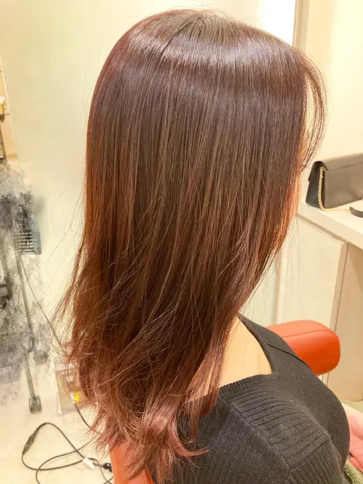 Winter Wave ブルベ冬 骨格ウェーブ はっきりした色 彩度が高い色が得意 Grace Avenue所属 パーソナルカラー 骨格診断田畑のヘアカタログ ミニモ