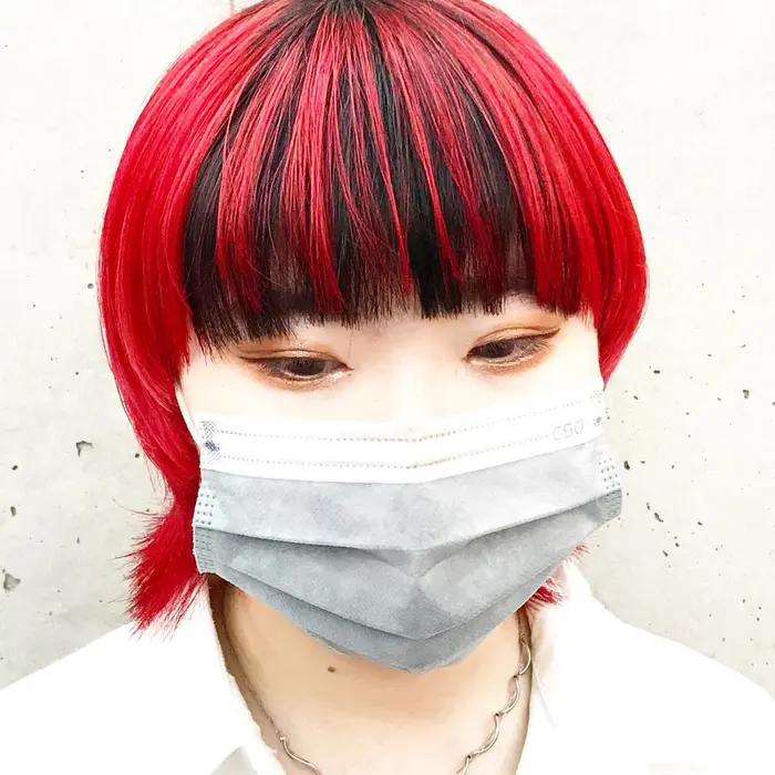 個性的なカラーリングで遊びましょう Yoke所属 ショートヘア Mikuniのヘアカタログ ミニモ