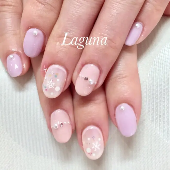 親指もストーンつきます パステルカラーの結晶も可愛いです Laguna所属 Laguna Nailのネイル デザイン ミニモ 親指もストーンつきます パステルカラーの結晶も可愛いです Laguna所属 Laguna Nailのネイル デザイン ミニモ