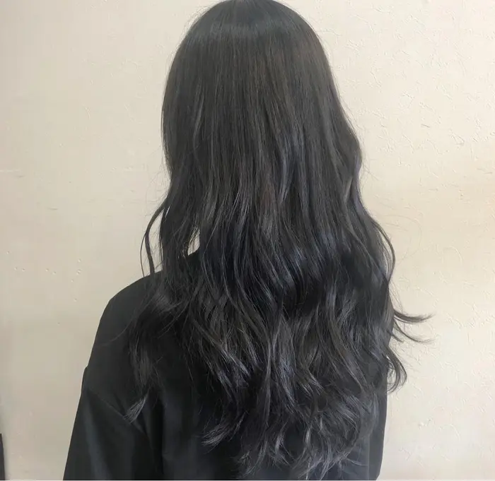 就活で暗くしないといけない方へおススメ 黒染めではないけどアッシュ系で暗く見せるカラー Freez 川西店所属 井田 千裕のヘア カタログ ミニモ