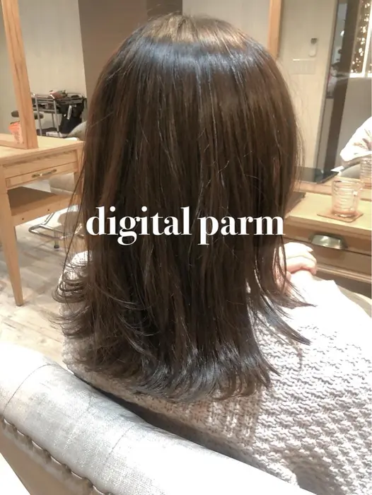 デジタルパーマで外ハネに 乾かすだけで簡単にセットできます Liburan By Lucca所属 Miyabi のヘアカタログ ミニモ