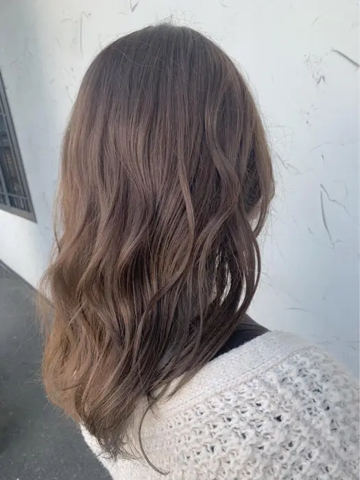 Moca Beige アイズニューヨークプレミアム富山所属 阿部 佳恋のヘアカタログ ミニモ Moca Beige アイズニューヨークプレミアム富山所属 阿部 佳恋のヘアカタログ ミニモ