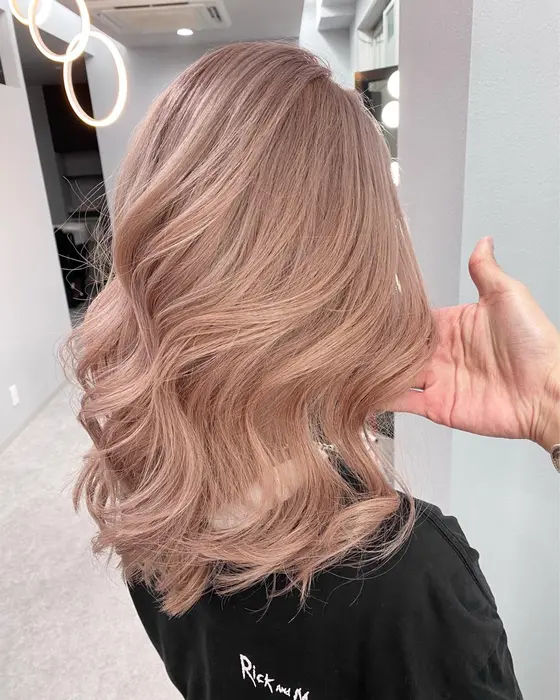 ピンクブロンド｜エルオオサカシンサイバシテン所属・ハイトーン Tasukuのヘアカタログ(20221021194938)｜ミニモ