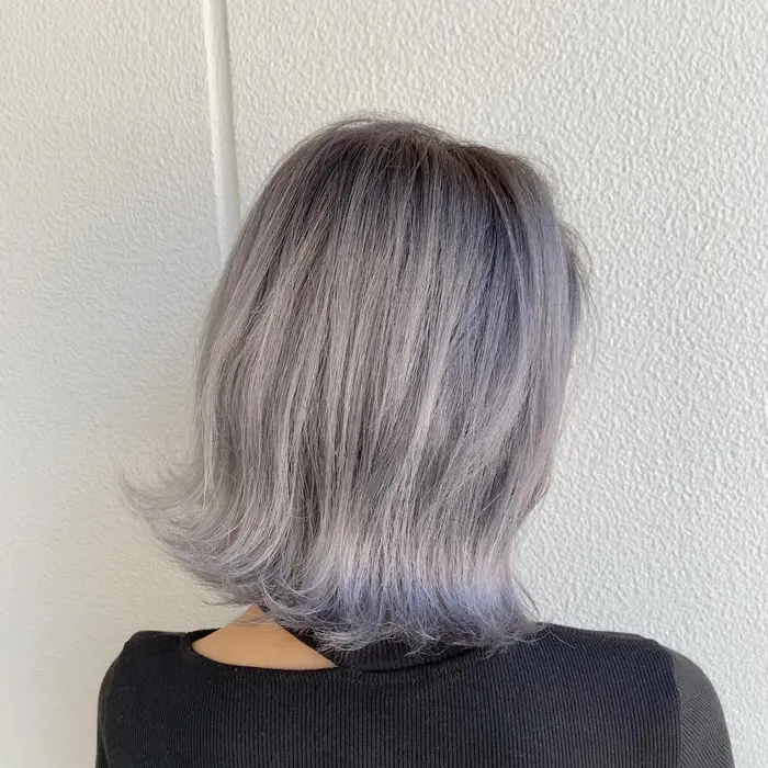 プラチナホワイト ハイトーンで色悩んでいる方 気軽にご相談ください アンククロス原宿店所属 五十嵐 瑞樹 アンククロス原宿店のヘアカタログ ミニモ