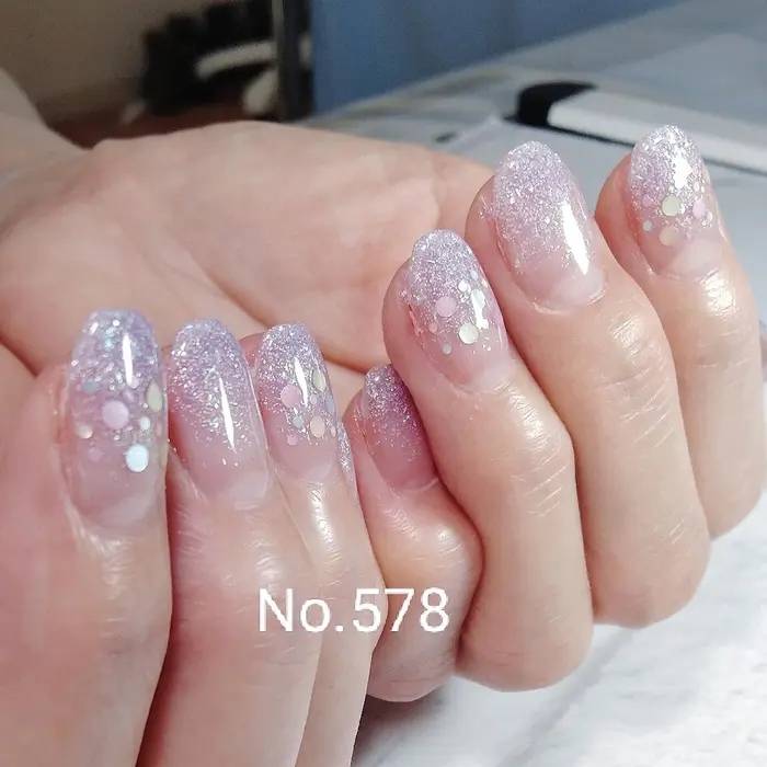 当店では自店 他店様のジェルのオフ代は込の価格になっておりますので付け替えのお客様にも継続してご利用 ネイルサロンキュアイスト調布店所属 ネイルサロン ｃｕｒｅｉｓｔのネイルデザイン ミニモ