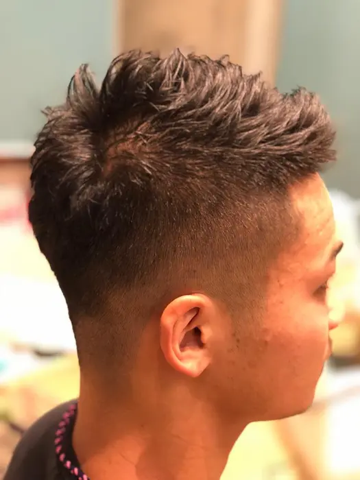 サイド0 5ミリスタートの刈り上げショート Blooms Bury所属 佐藤 公亮のヘアカタログ ミニモ