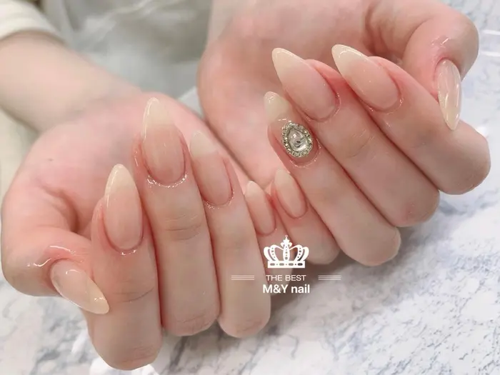 パーツ別途料金 M Y Nailsalon所属 M Y Nailsalonのネイルデザイン ミニモ