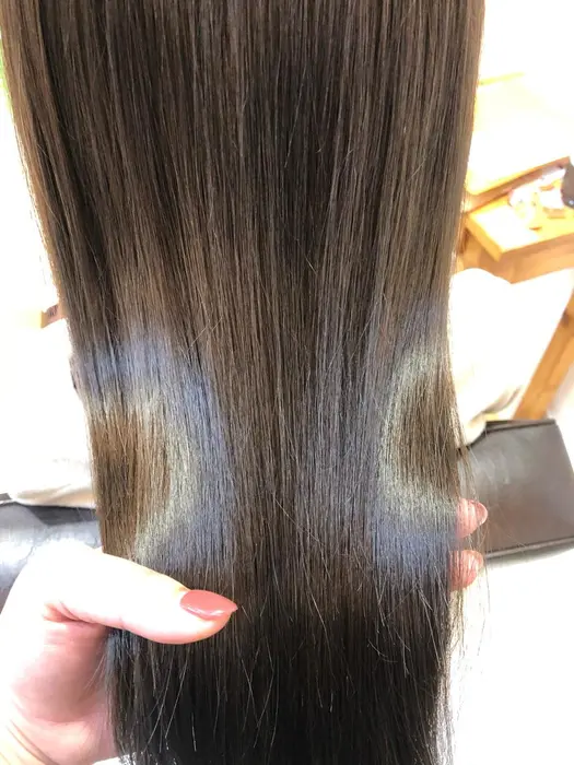 プラチナカラー Pals Hair所属 トップカラーリスト 中村なつきのヘアカタログ ミニモ