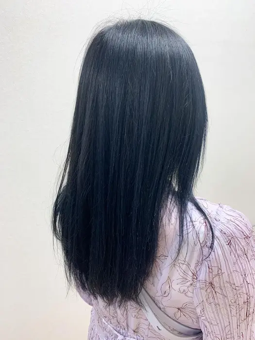 ブルーブラック 韓国風カラー ブリーチなしでも出来ます Lala所属 川原 史己のヘアカタログ ミニモ