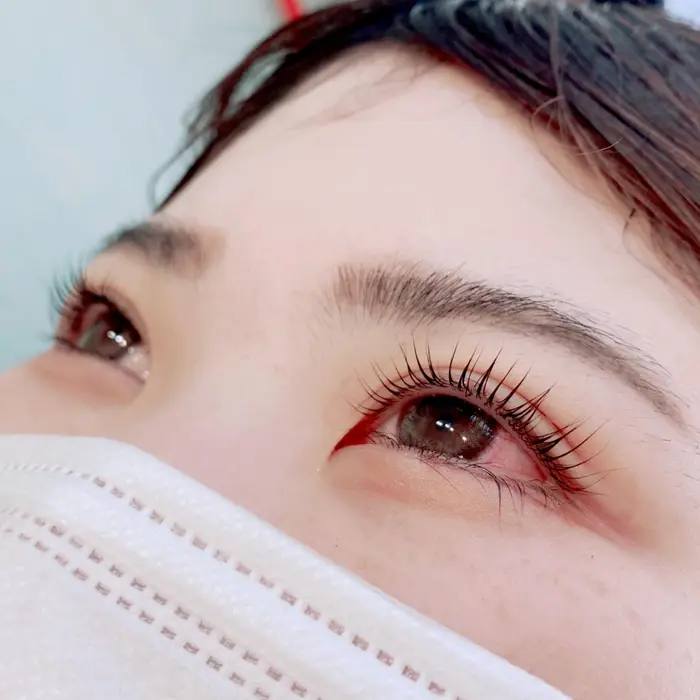 Menobi新宿所属 Honoka のマツエクデザイン ミニモ