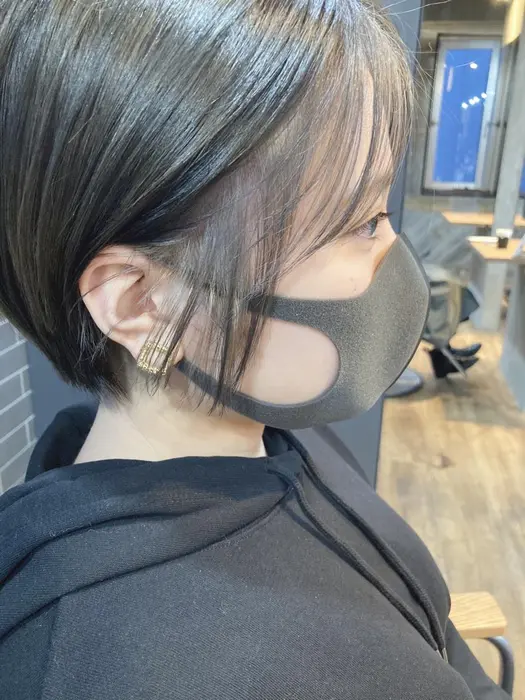 ショートボブ アイスグレー Umu Hair Design所属 三宅洋輔 ショートヘアのヘアカタログ ミニモ