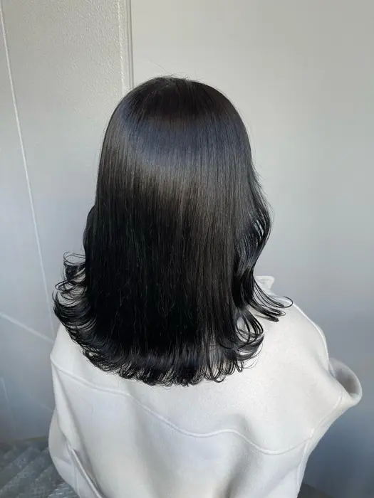 透明感カラー ブリーチカラー ブリーチなし ブラックカラー ブルーブラック ブルージュ ネイビーカ Tune所属 Sara 韓国ヘアのヘアカタログ ミニモ 透明感カラー ブリーチカラー ブリーチなし ブラックカラー ブルーブラック ブルージュ ネイビーカ Tune所属 Sara 韓国ヘアのヘアカタログ ミニモ