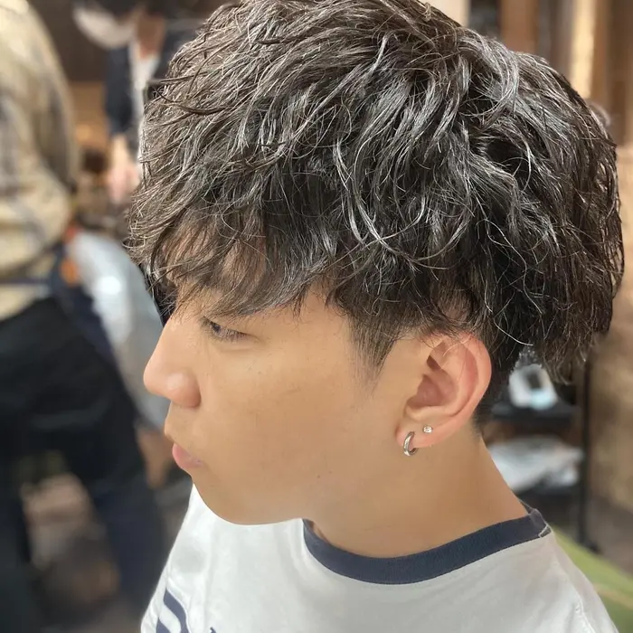 ハードツイストパーマ 詳細はメニューよりご確認ください メンズカット スパイラルパーマ Eir中崎町所属 メンズ特化 やんのヘアカタログ ミニモ