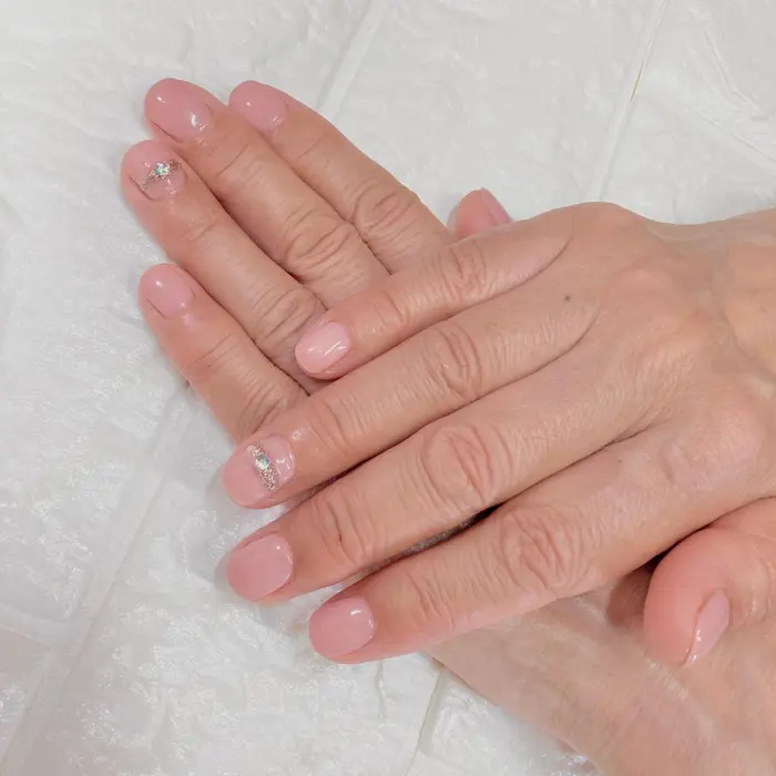 ピールオフジェルネイルワンカラー 2500 指輪アート 300 2 3100 Millionnail所属 みりおんねいる 川口のネイル デザイン ミニモ