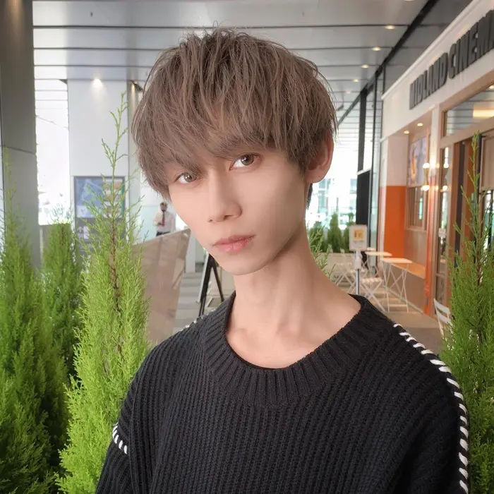 刈り上げなしマッシュ Lond Gullman所属 江村 翼 メンズ ショート ツイストのヘアカタログ ミニモ